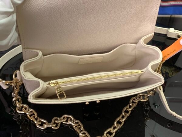 Pochette Métis East West 手袋#M25682