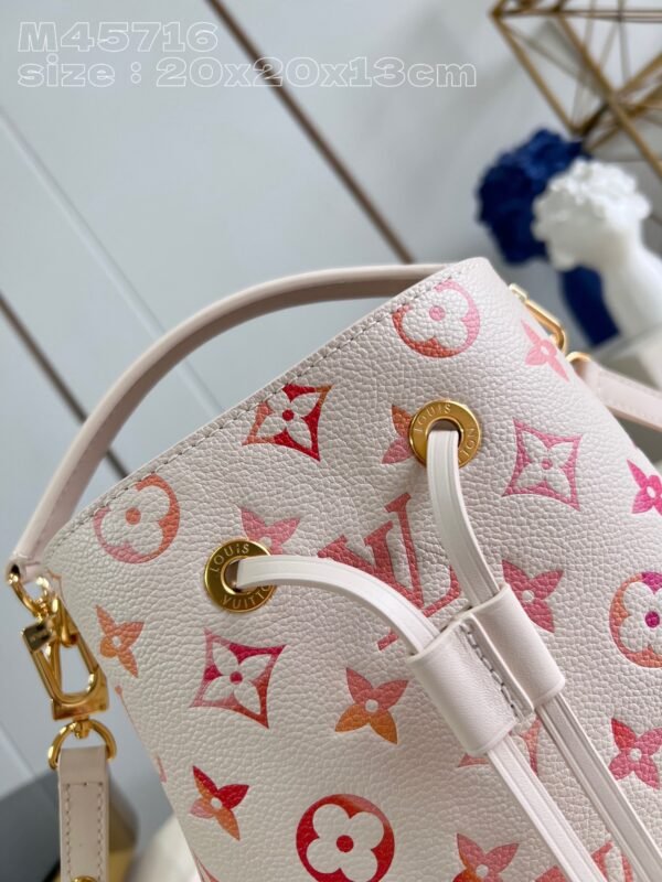 【独家实拍 M45716 渐变草莓牛奶】NéoNoé BB 手袋