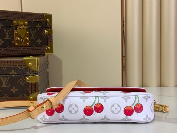 【LV x TM WALLET ON CHAIN IVY 手袋】M14239 白色/樱桃