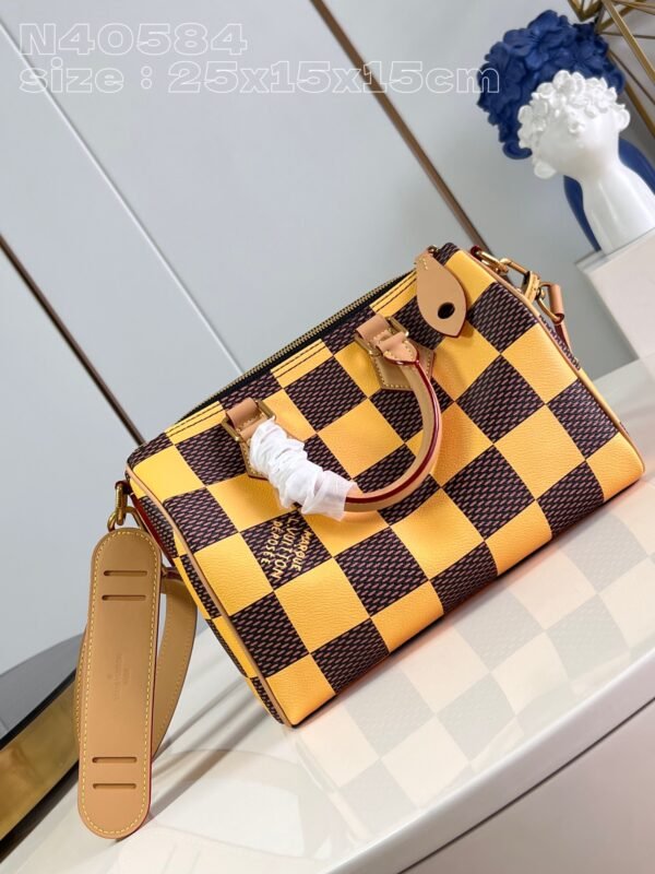 【独家实拍 M40584黄 】本款 Speedy Bandoulière 25 手袋