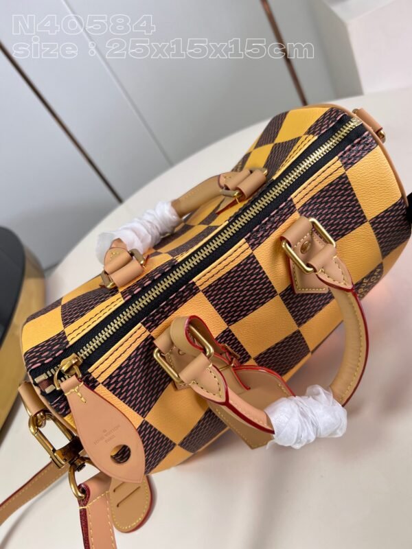 【独家实拍 M40584黄 】本款 Speedy Bandoulière 25 手袋