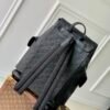 Christopher 中号双肩包 M55699