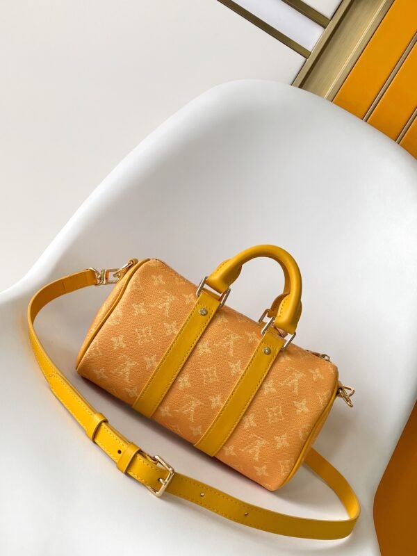 M13166 Keepall Bandoulière 25 手袋