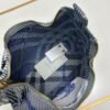 Burberry Mini Peg系列 格纹手提饭盒包