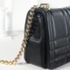 （Burberry）Lola 绗缝链条包（萝纳包）