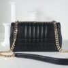 （Burberry）Lola 绗缝链条包（萝纳包）