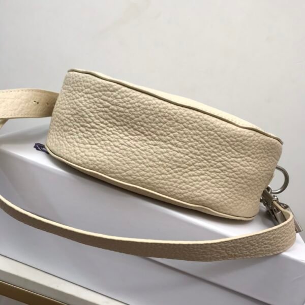 （Burberry）Knight骑士包