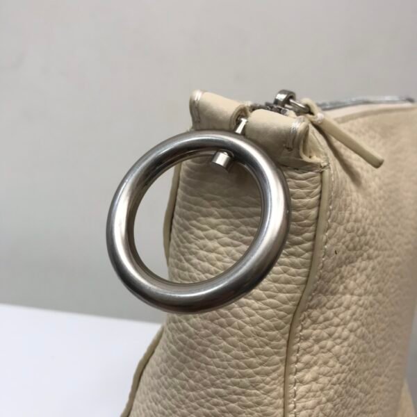 （Burberry）Knight骑士包