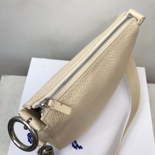 （Burberry）Knight骑士包