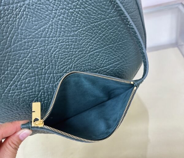 （Burberry）Chess 學院風肩背包