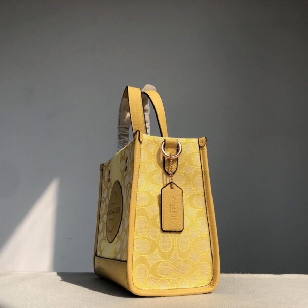 Coach C8417 Dempsey迷你帆布Field Tote 22竖版小托特包