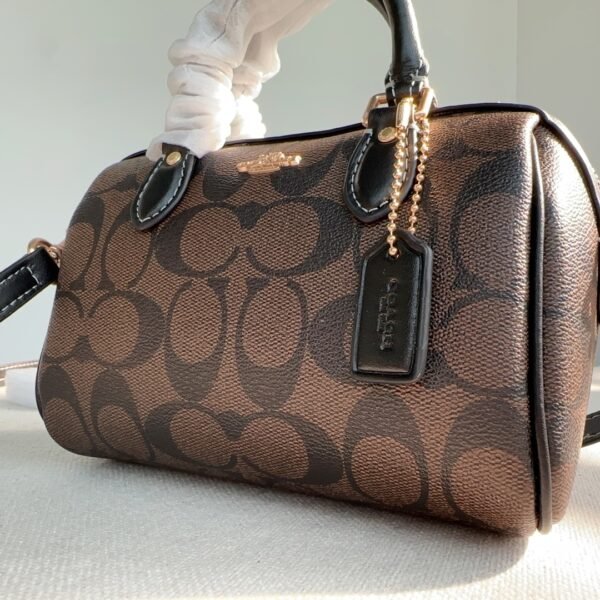 Coach CH469 Mini Rowan小波士顿枕头包