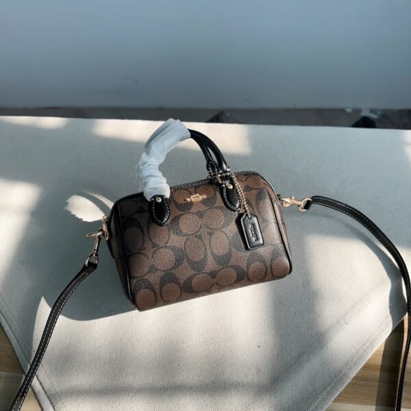 Coach CH469 Mini Rowan小波士顿枕头包